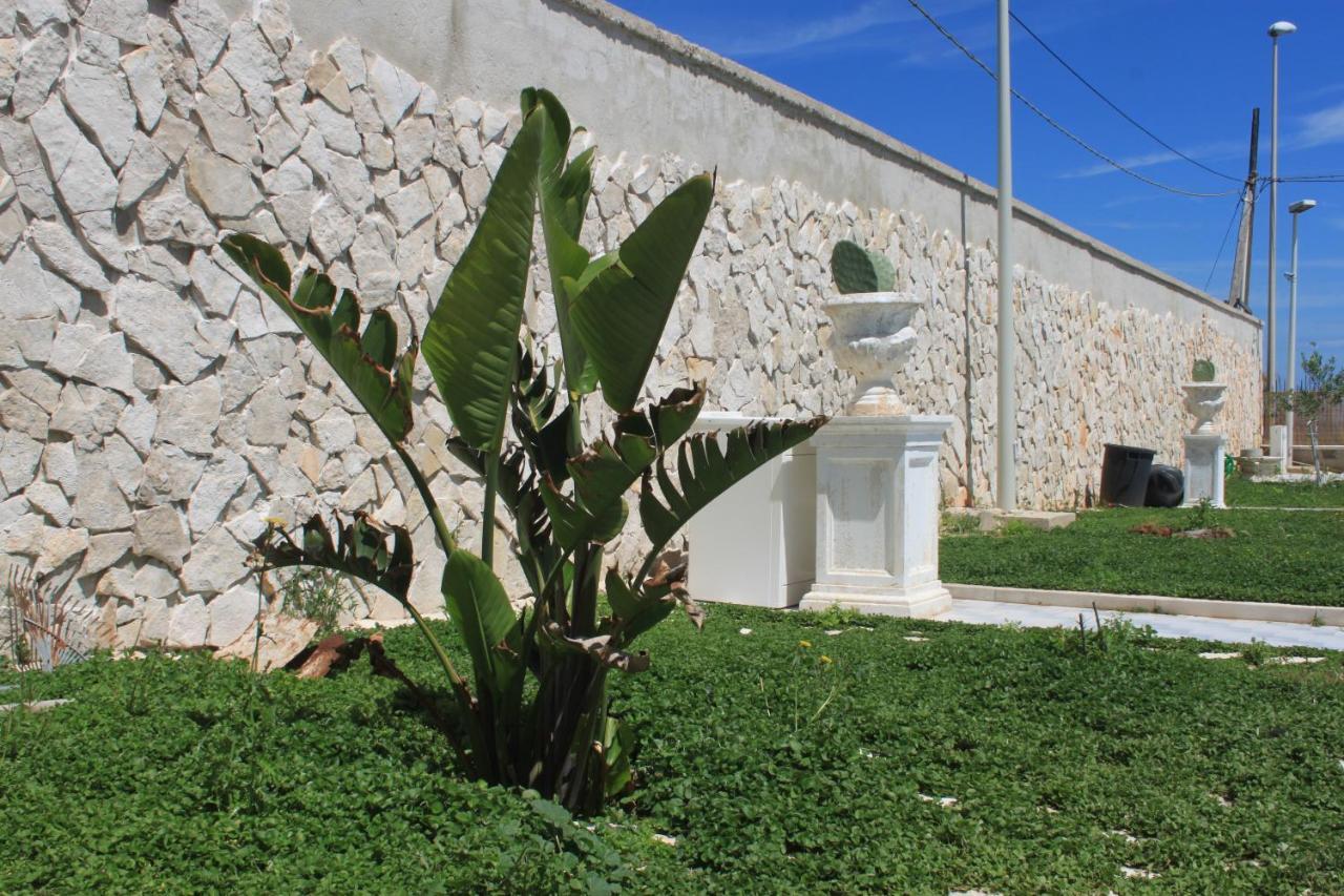 מלון בארי Casa Viky מראה חיצוני תמונה